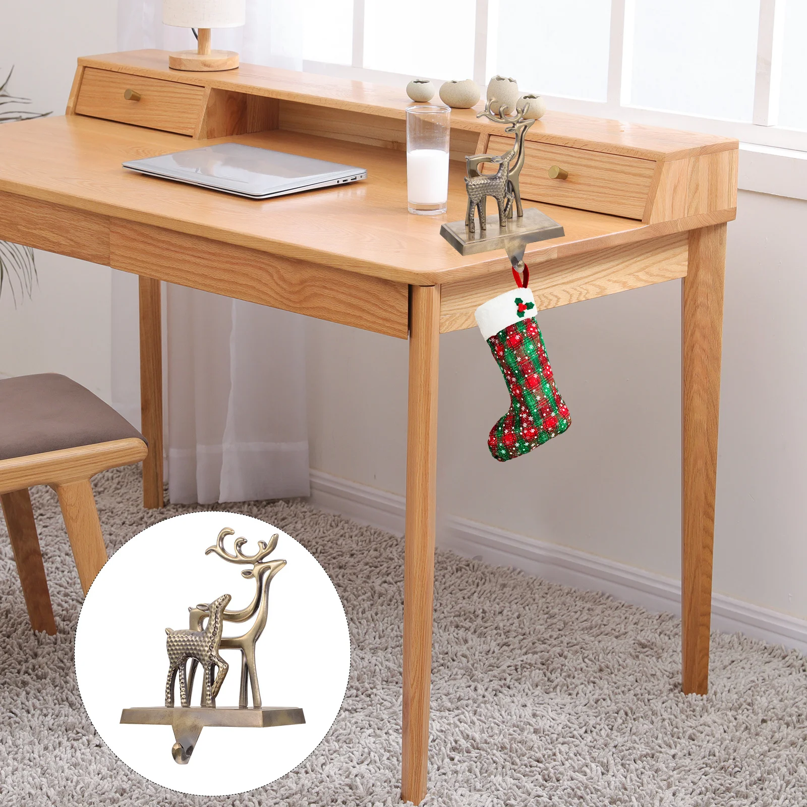 

1Pcs Zinc Alloy Christmas Stocking Holder Metal Xmas Fireplace Hook Mantle Hanger Garland Grip Holiday Party Decor