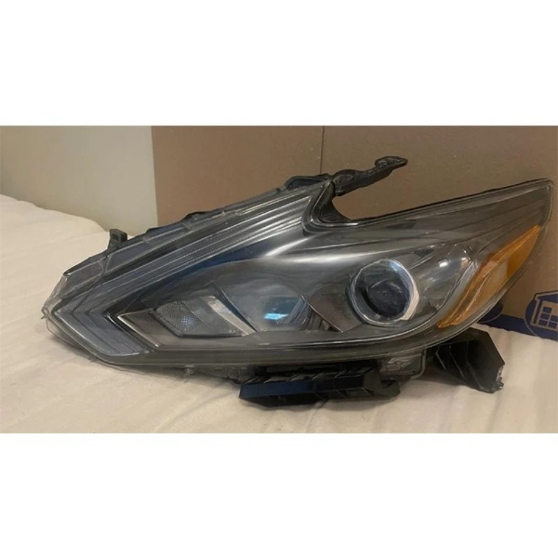 

Applicable to 16-18 low-end headlights (gray) 26060-9HS9B/26010-9HS9B