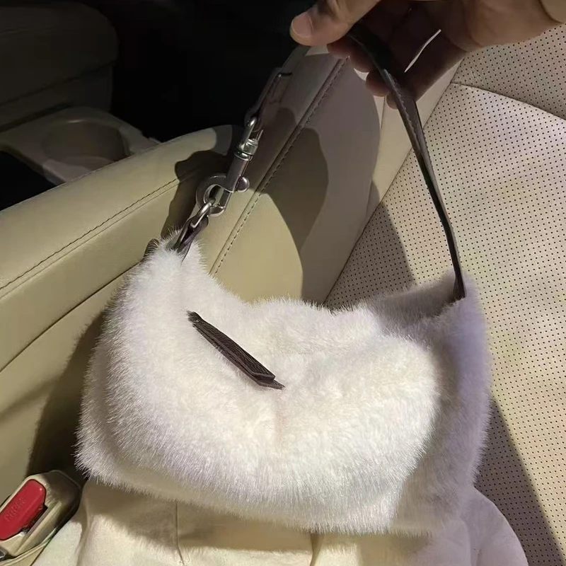 

Корейская мода из натурального меха, сумки-подушки для женщин, роскошные дизайнерские сумки, кошельки, новинка 2025 года, маленькие сумки из меха кролика под мышками на плечо