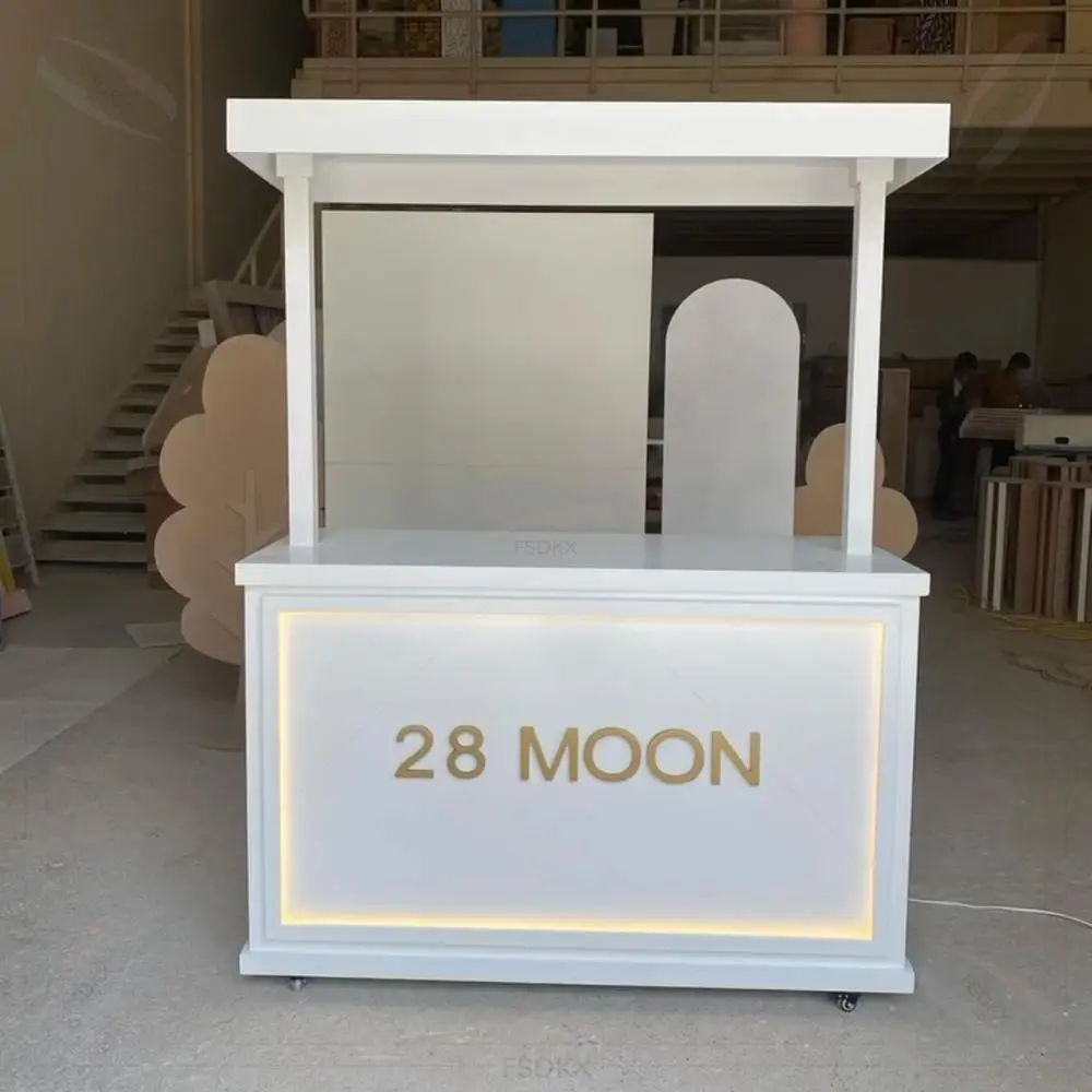 PVC Acrylic White Candy Dessert Cart With Wheels for Parties Festival Event Backdrop Wedding