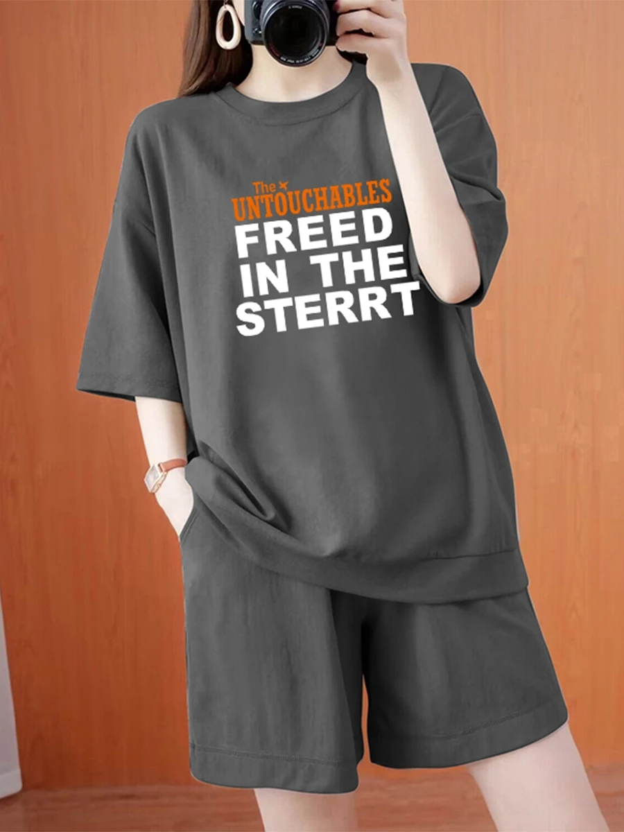 

Летний комплект из хлопка больших размеров: футболка и шорты. Женский повседневный спортивный модный свободный крой, комплект из двух предметов.