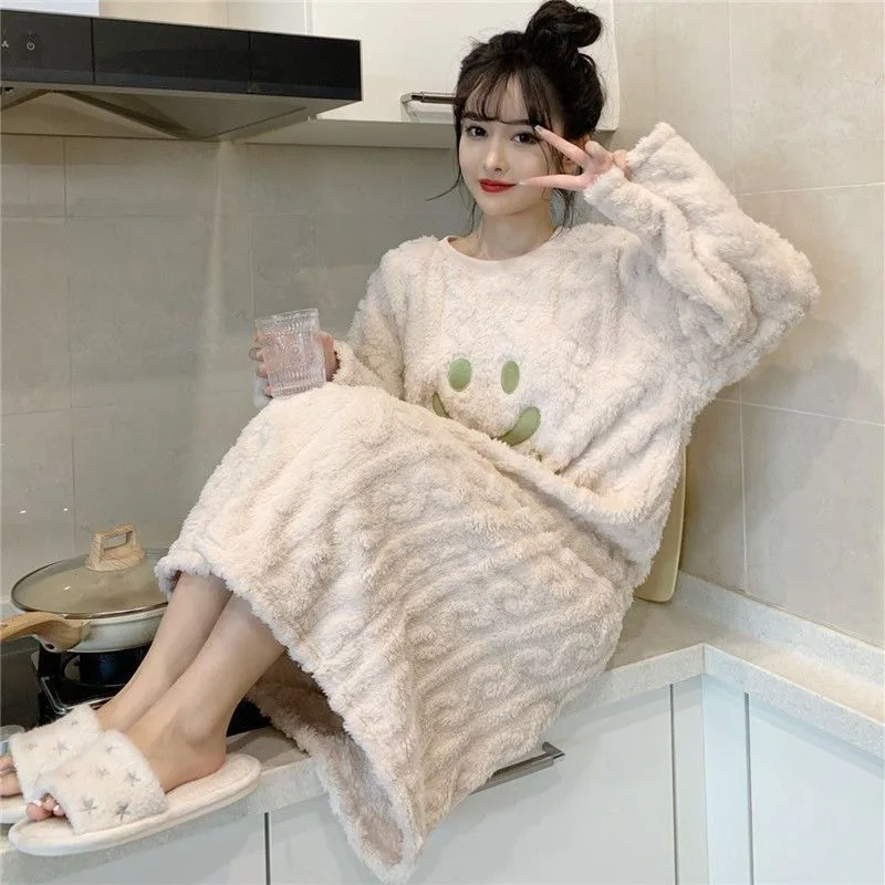 Thickened Warm Winter Pyjamas Female Coral Velvet Nightgown Sweet Girls Students Pregnant Women Can Wear Sleepwear Loungewear