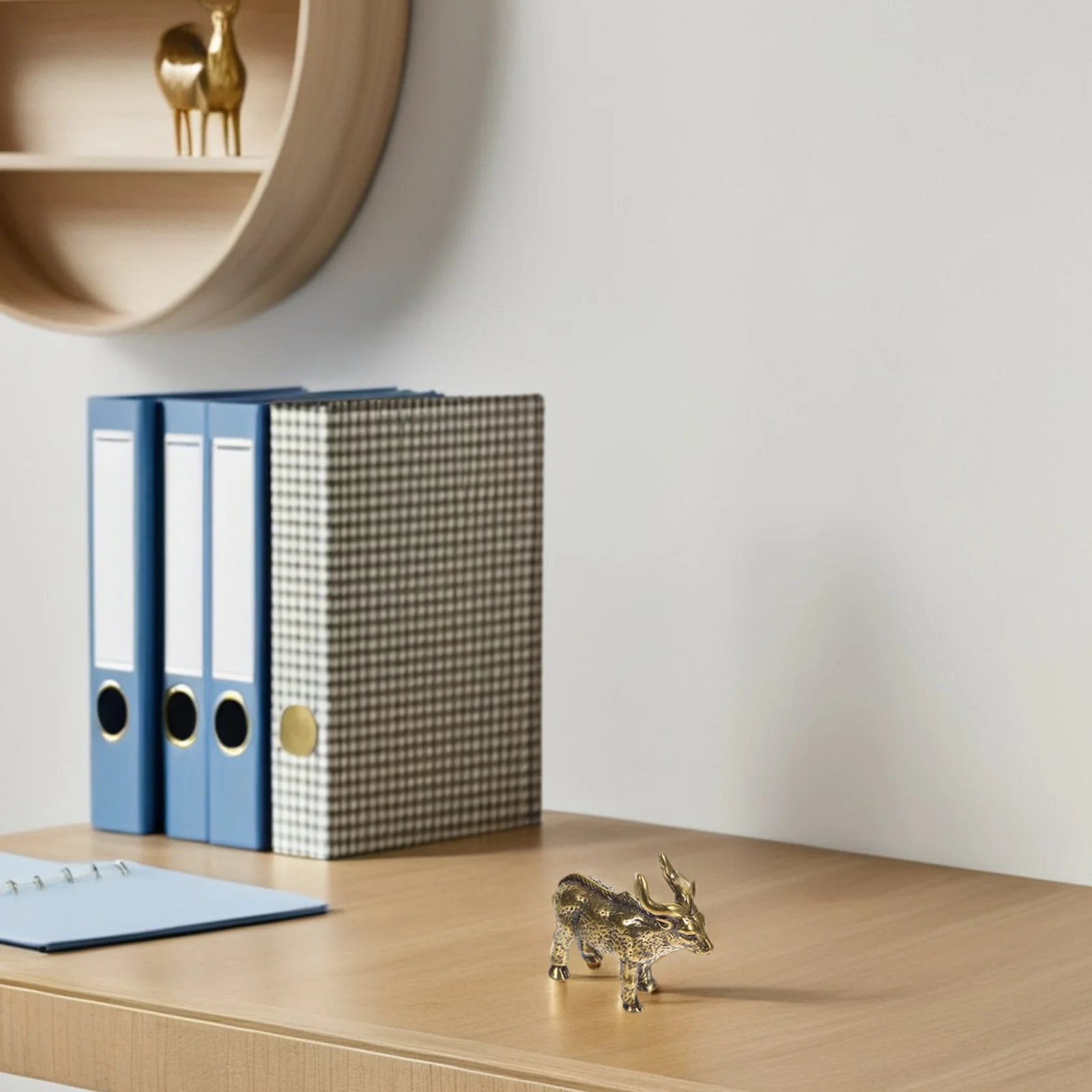 

Vintage Brass Antelope Statue Decor for Desktop Home Office Indoor Tabletop Animal Ornament Retro Craft Cabinet