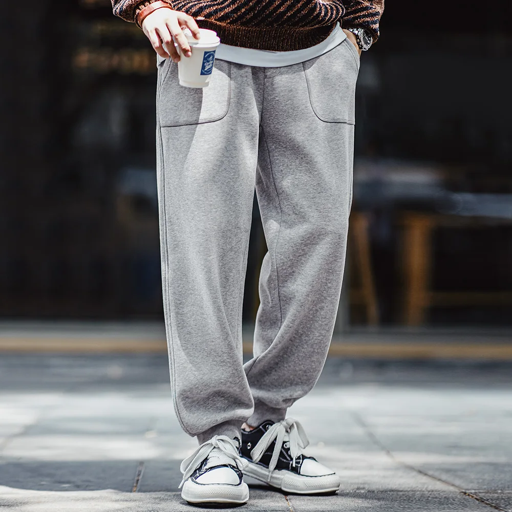 Maden Retro Fleece Sweatpants Solid  Sporty Casual with Elastic Waist Tapered Pants for Men's Autumn and Winter Warm Trousers