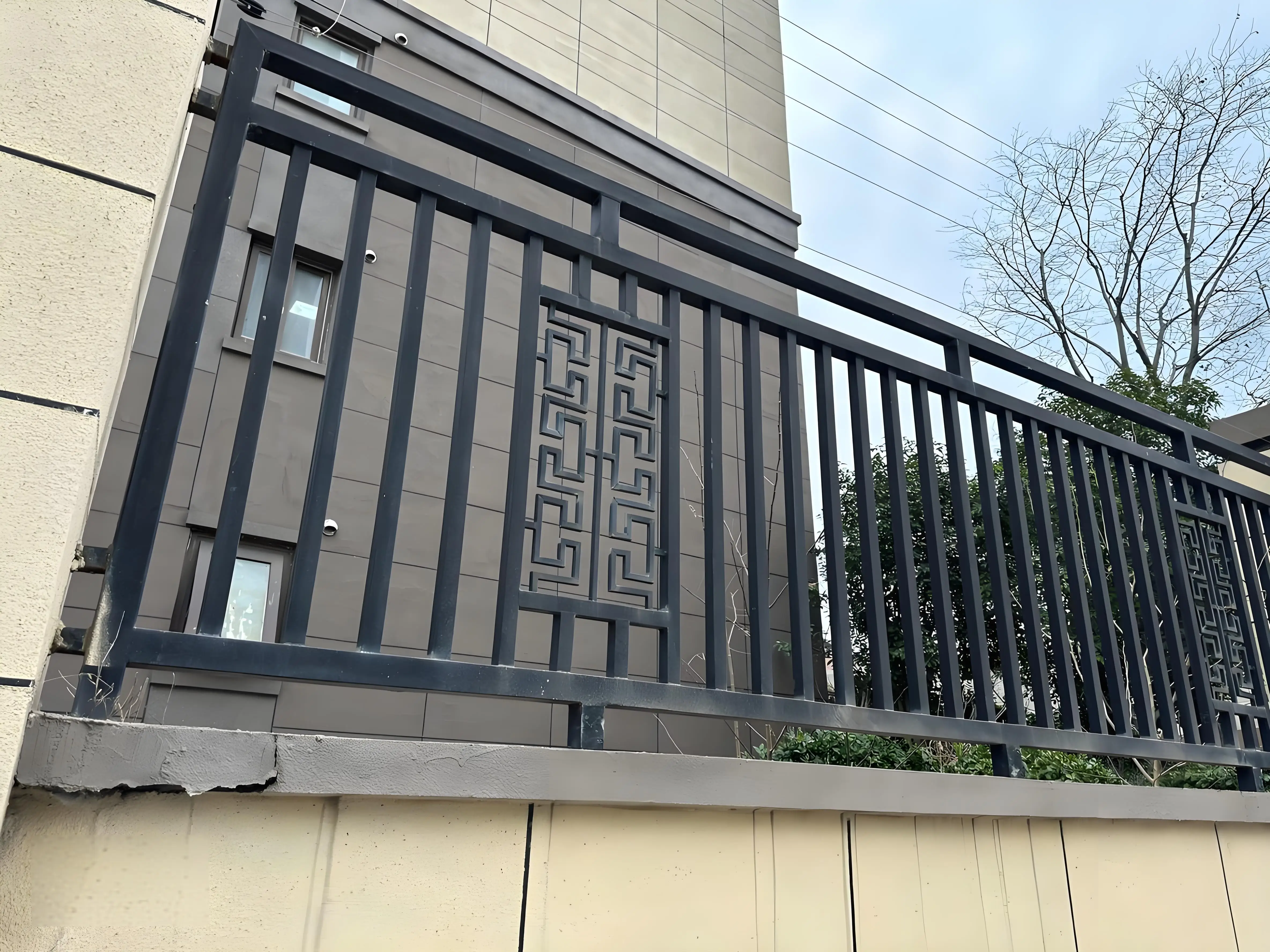 التخصيص الحديد الزهر حديقة سياج شرفة الدرابزين بارك المدرسة الضميمة جدار درابزين بناء الطريق السريع الأرضيات المقاوم للصدأ #5