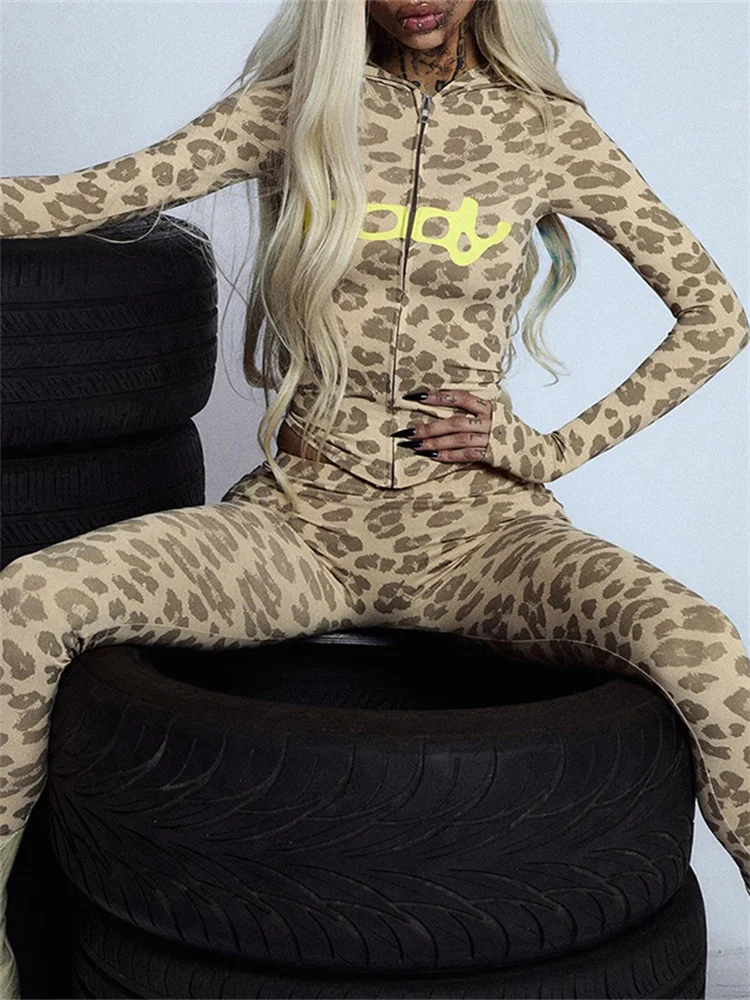 Nibber Klassische getäfelte Leoparden-Damen-2-teilige Sets Hipster-Buchstaben bedruckte Zip-up-Tops + dünne elastische Hosen weibliche Streetwear