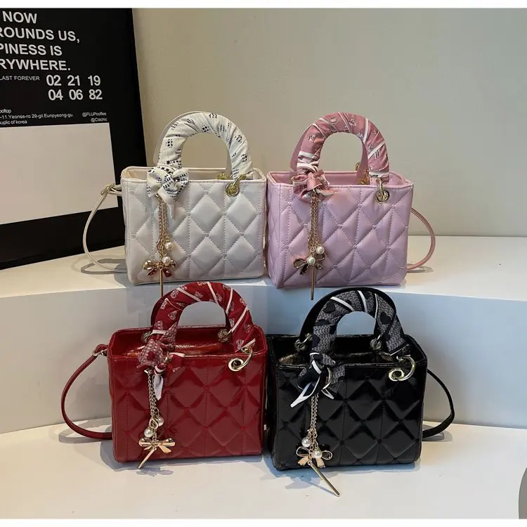

2025 New Women's Premium Quilted Lady Dior Tote Designer Crossbody Bag Top Handle Chain Shoulder Casual Versatile
