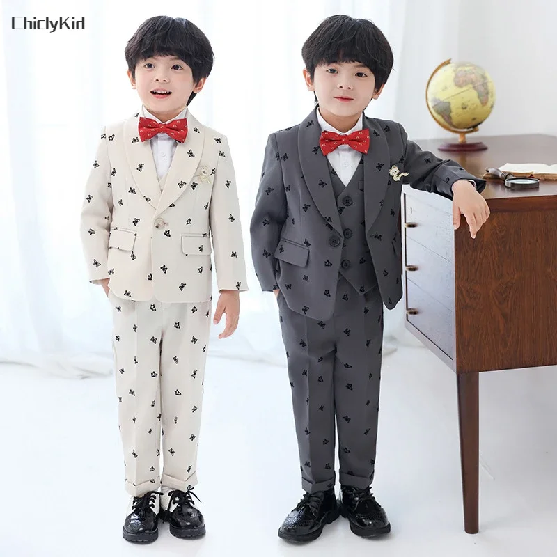 

Boys Blazer Jacket Vest Pants Suits Kids Tuxedos Formal Dress Performance Clothes Set Child Gentlemen British Toddler Party Suit