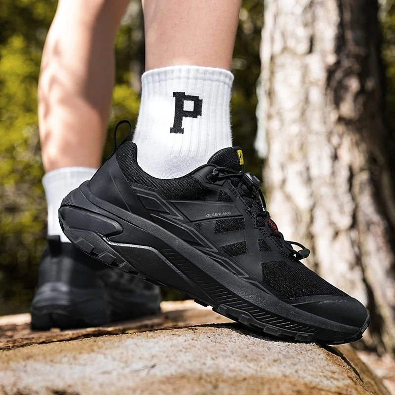 

Мужская спортивная обувь. Дышащие и удобные кроссовки простого дизайна. Повседневная спортивная уличная обувь 39-45