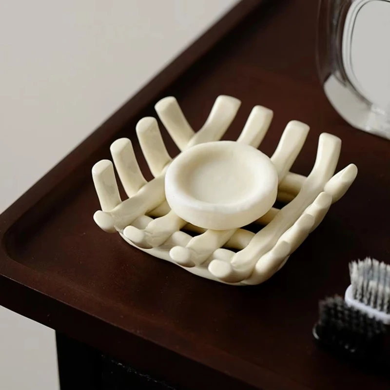 Handwoven Ceramic Soap Dish Ceramic Bathroom Soap Dish Organizer With Self-Drain Hollow Design Stylish For Bathroom