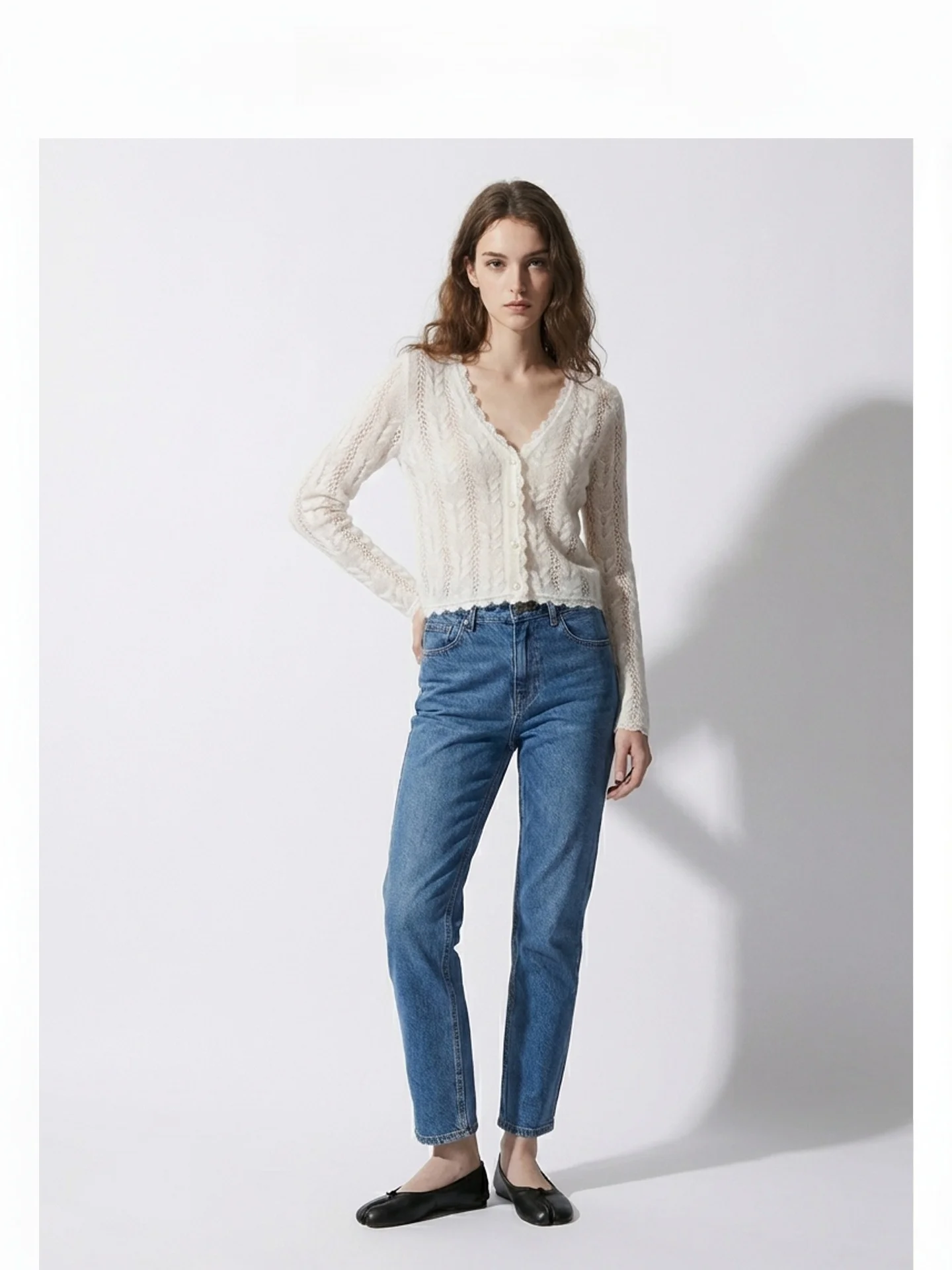 

e White V-Ne Hollow out Knitted Wrap Cardigan Women's Slim Fit Knitted Sweater Outerwear Soft ell Button up