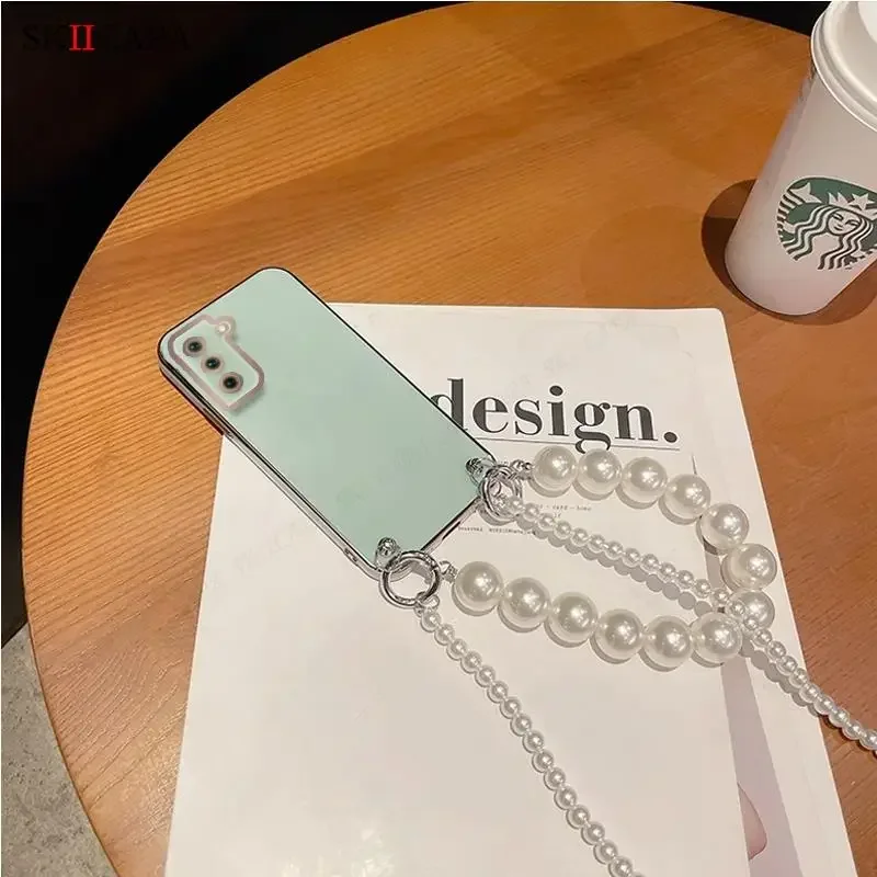 Naszyjnik Crossbody Smycz Pearl Chain Plating Etui na telefon Samsung S25 Ultra S25 Plus S24 FE S23 Ultra Soft Silicone Back Cover