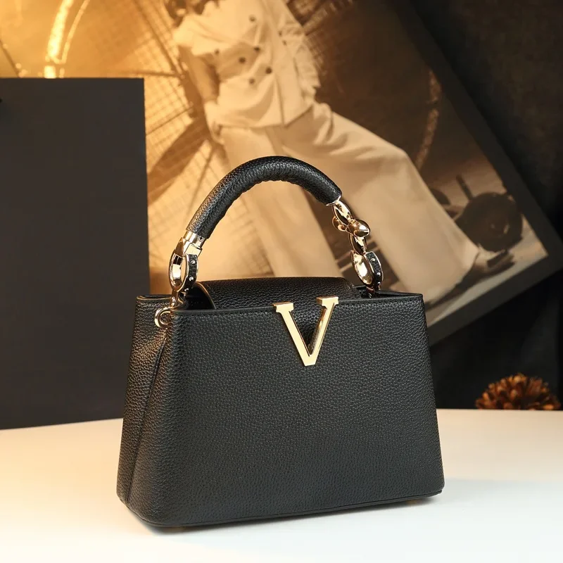 

Elegant Unique Diaper Bag For Women Designer Crossbody Handbag Luxury Minimalist Vintage Large Capacity Leather Tote Bag
