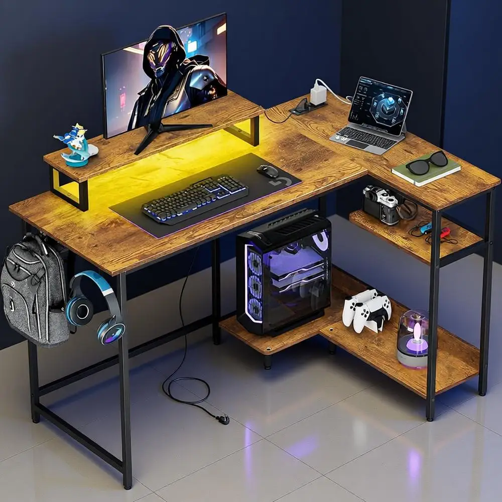 مكتب ألعاب على شكل حرف L بني ريفي مع مصابيح LED ومنافذ طاقة، مكتب زاوية مدمج للمكتب المنزلي مع مساحة تخزين