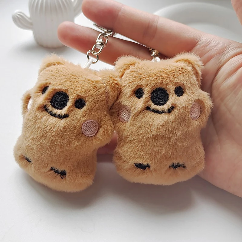 Desenhos Animados Squeak Little Brown Bear Plush Toy Keychain, mochila Pingente Decoração Acessórios