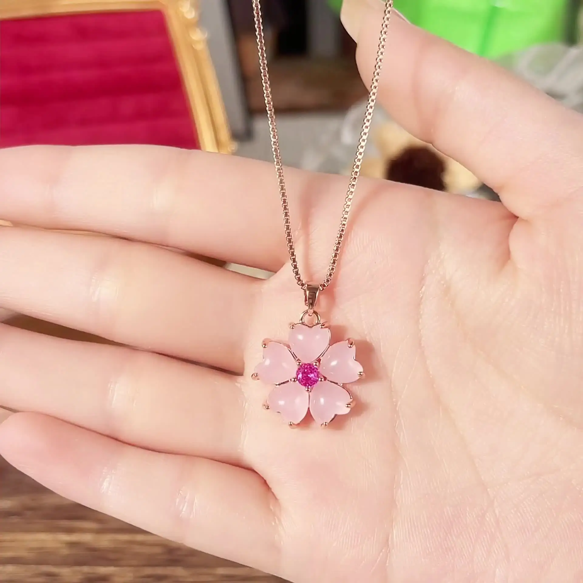 Huitan Fancy Flower Necklace Women Temperament Sweet Chain Neck