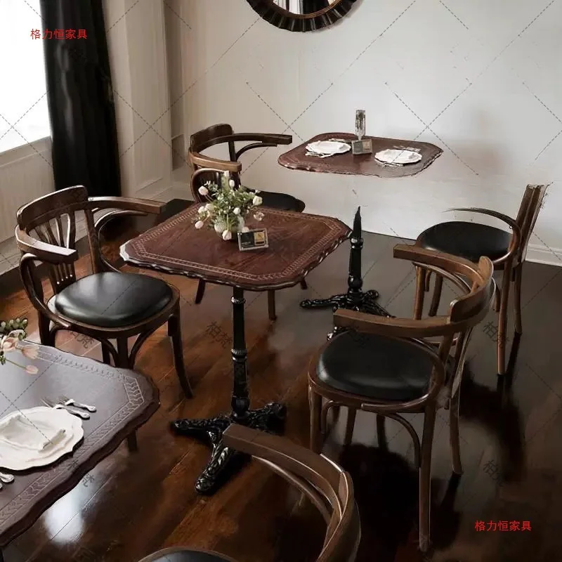 Foldable coffee shop table and chair combo, American-style small round table, vintage-style bakery, dessert shop, dining and com