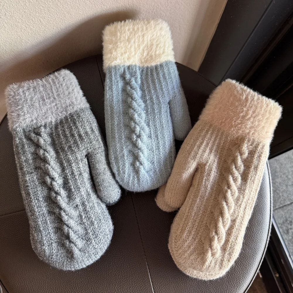 Fashion Striped Women's Gloves withour Fourchettes Cycling Gloves Mittens Student Patchwork Thick Heated Gloves guantes invierno