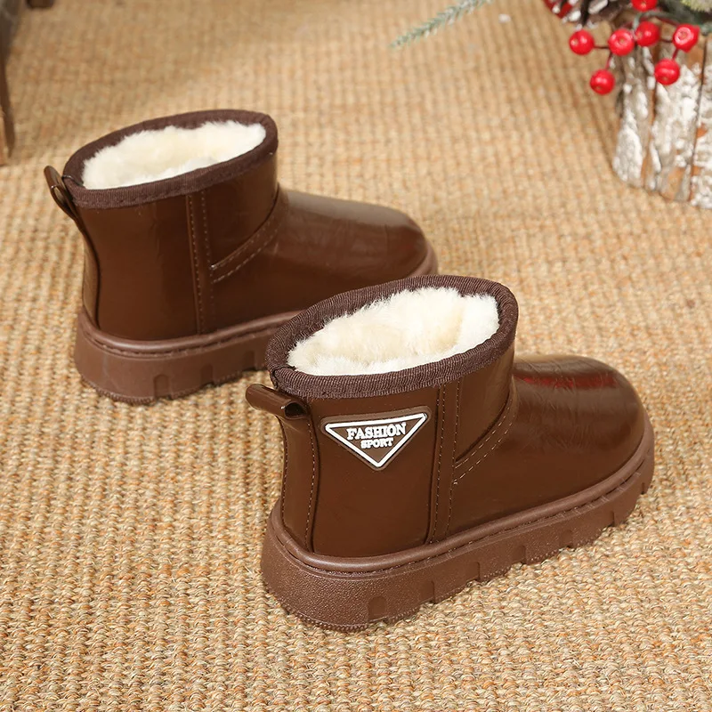 بوتاس ريترو الفتيات الأحذية 2025 شتاء جديد الاطفال حذاء الثلوج الراحة المضادة للانزلاق الفتيات حذاء من الجلد بسيط تنوعا حذاء طفل Zapatos