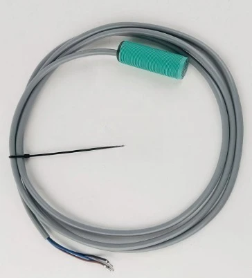 Brand New NBN8-18GK50-E2 NBN8 18GK50 E2 High Quality Receiver With Wire 1Pcs Fast Delivery