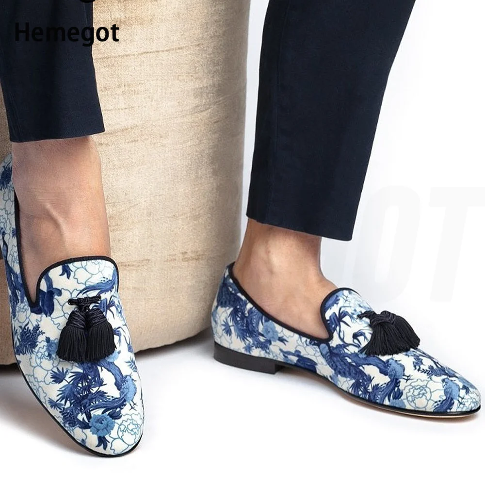 

Men Tassel Loafers Formal Blue and White Porcelain Colour Shoes Casual Shoes British Style Gentleman Breathable Dress Shoes