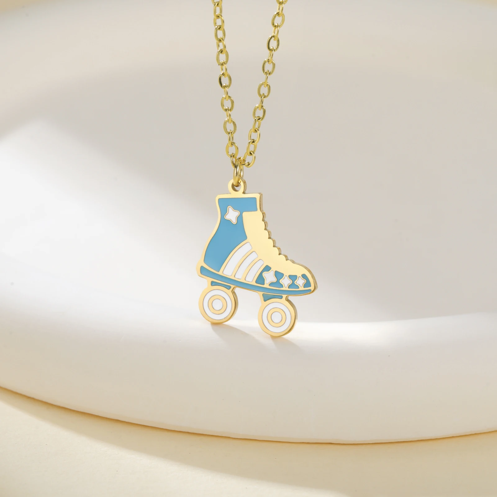 COOLTIME Kristall-Rollschuh-Halskette aus Edelstahl, Modischer Schlittschuh-Anhänger, Schmuckgeschenk für Familienmitglieder – Detail 4