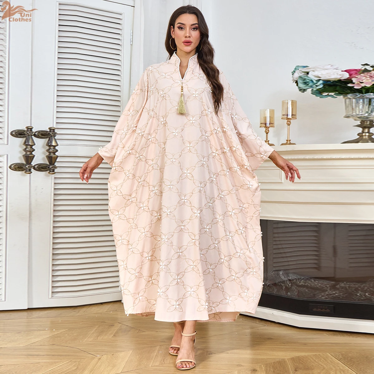 

Uni Dubai Luxury Floral Embroidery Women Abayas Muslim Batwing Sleeve Elegant Evening Dress Loose Kaftan 2026