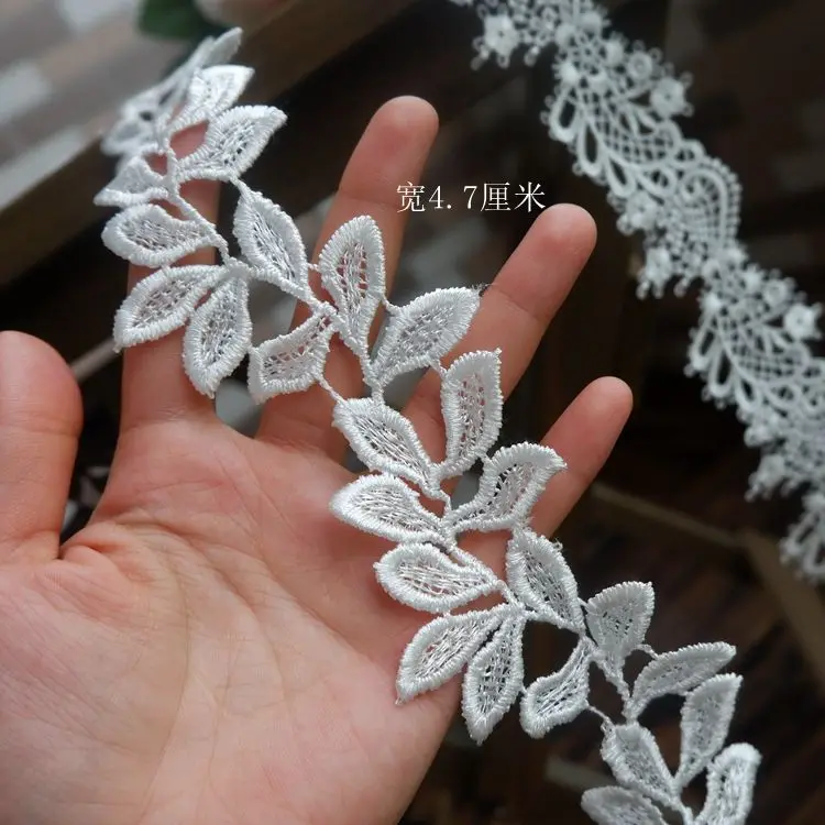 Embroidery Lace Guipure Fabric, Lace Trim Applique, Sewing Craft Material, White and Black, Hot Sale, 2 Yards per Lot