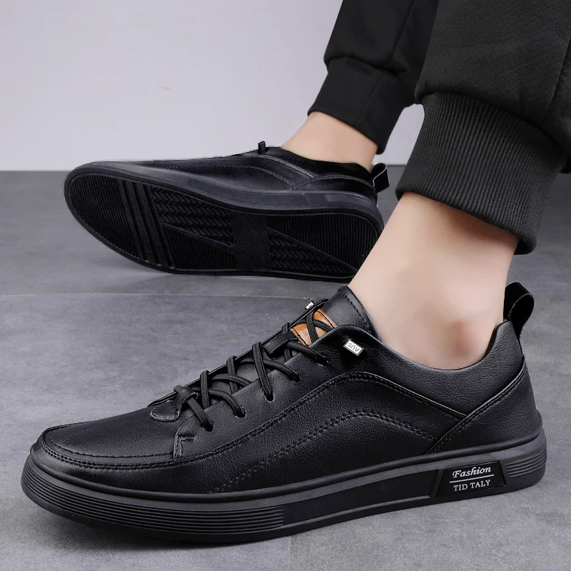 

Men Leather shoes outdoor Fashion Slip on Sneakers Classic Trend Casual Shoes Vintage Style black Male Walk Flats Handmade Flats