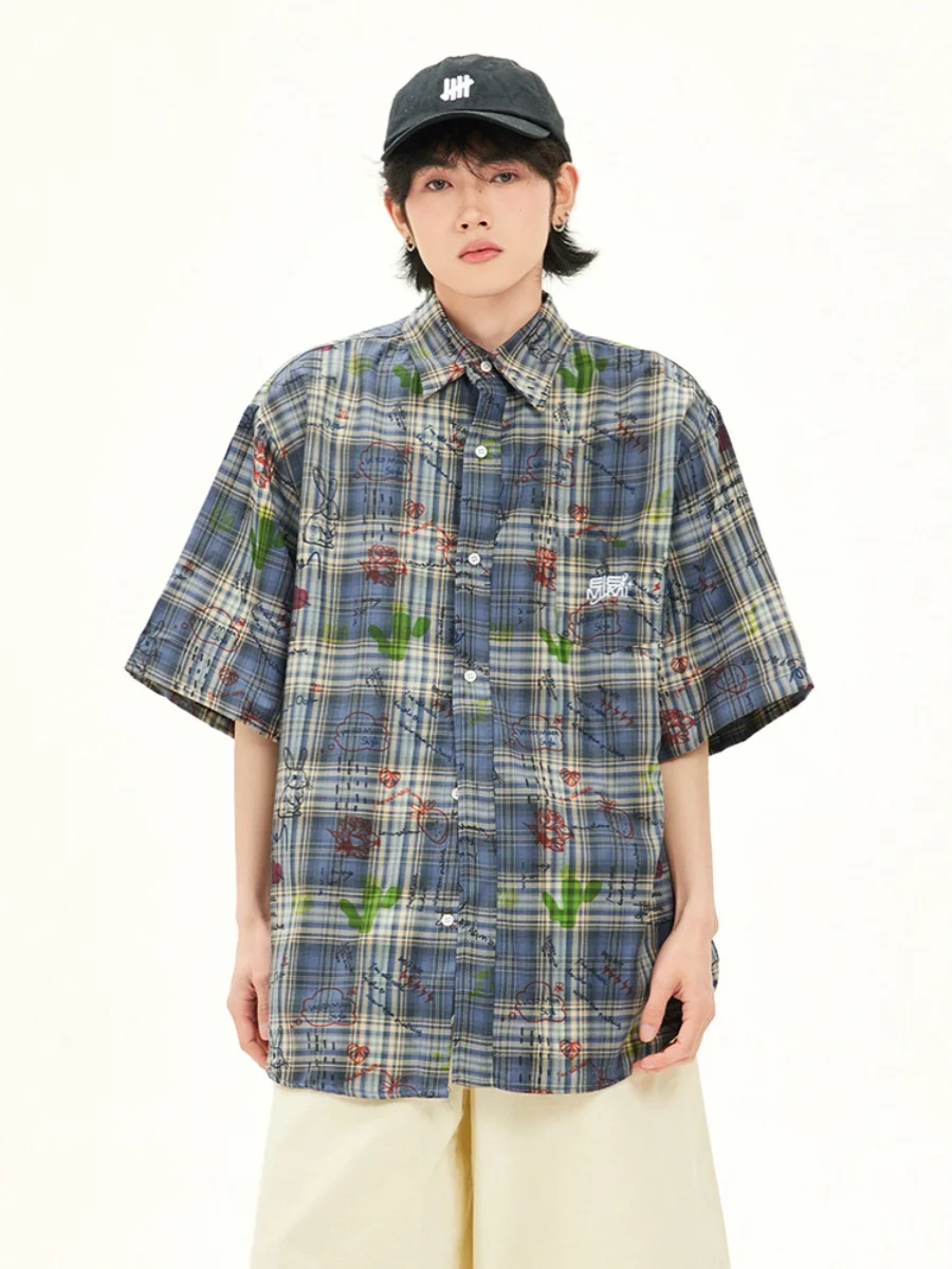 

Retro American fiti Distred Plaid ort Sve irt Men's Casual Loose Versatile Outerwear Summer Five-Button arp C...
