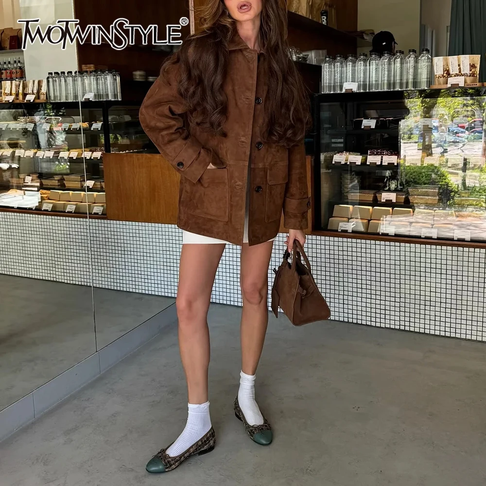 

TWOTWINSTYLE кофейная уличная куртка с карманами для женщин, лоскутные куртки с длинными рукавами и пуговицами с лацканами, женская осенняя мода
