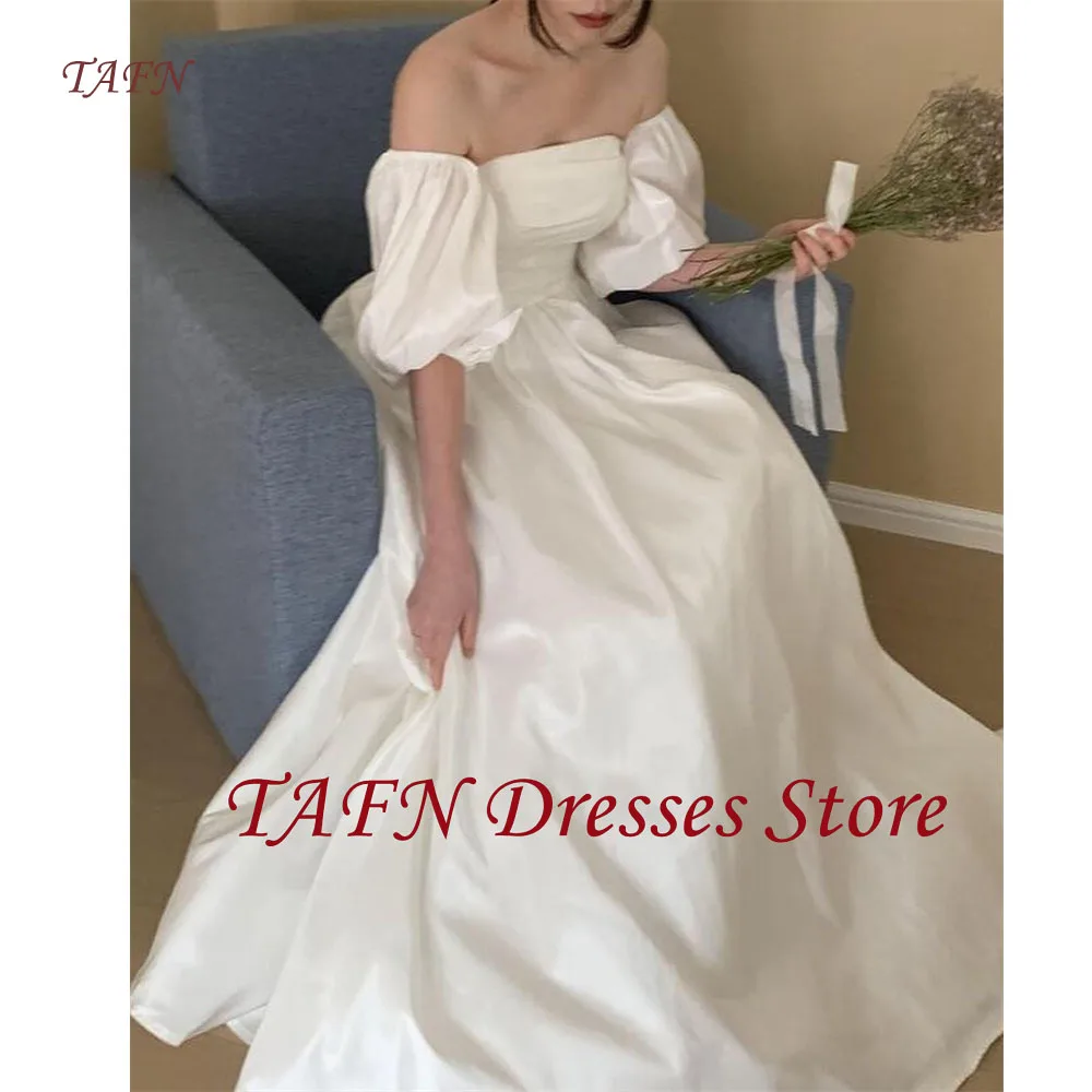 

TAFN Simple 웨딩드레스 Photo shoot White A Line Wedding Gowns Strapless Puff Short Sleeves Taffeta Pleats Bride Gowns Customized