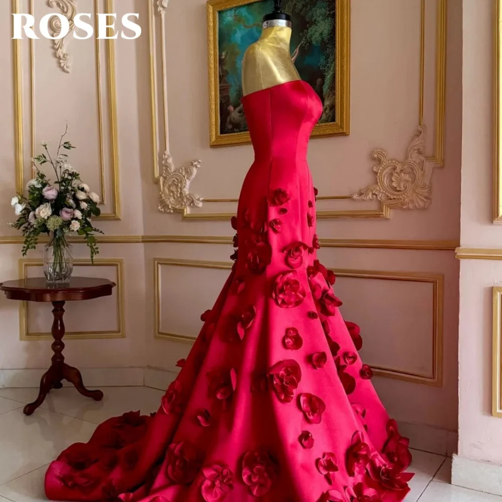 ROSES Rotes, glamouröses Partykleid, trägerloses Trompeten-Abendkleid mit 3D-Blumen, Ballkleid فساتavera Mustacion – Maßgeschneidert