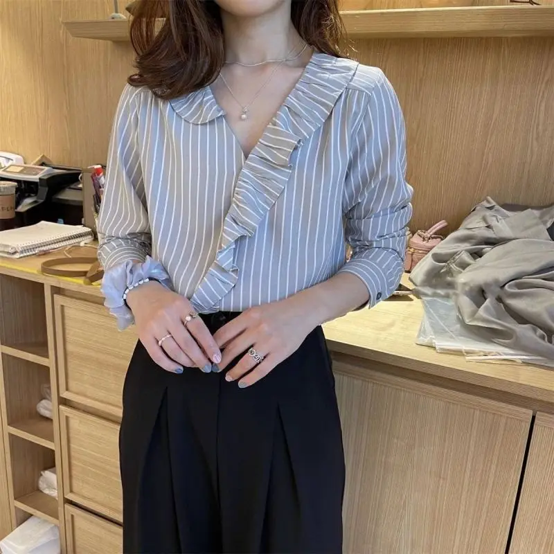 Minimalist Commuter Autumn New Women's Blouse V-Neck Printed Striped Spliced Ruffles Elegant Loose Unique Long Sleeve Shirt