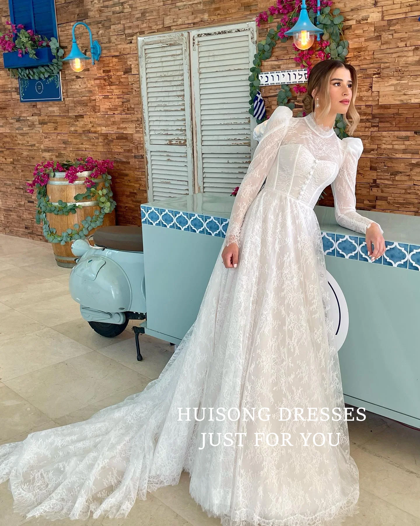 

HUISONG Customized suknia ślubna Muslim Lace Appliques Wedding Dresses High-Neck Long Sleeves A-Line Beach Modest Bridal Gown שמ