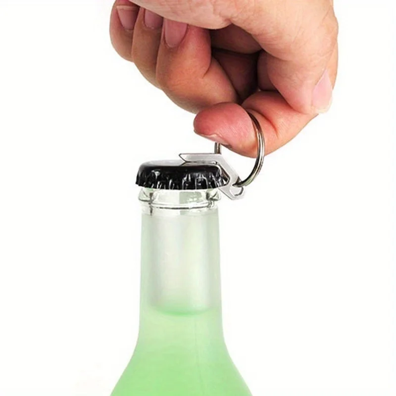 1 قطعة فتاحة زجاجات بيرة ستانلس ستيل المحمولة للرجال زجاجة معدنية صغيرة يمكن فتاحة أدوات المطبخ