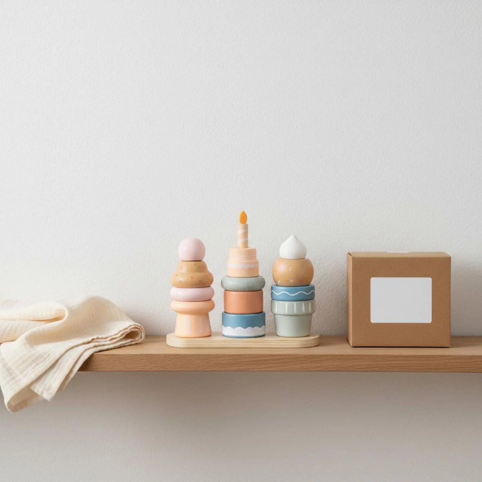 Wooden Dessert Stacker Stackable Wooden Ice Cream Toy Pretend Cake Toy Colorful Cake Playset Safe Edges for Playroom, Preschool