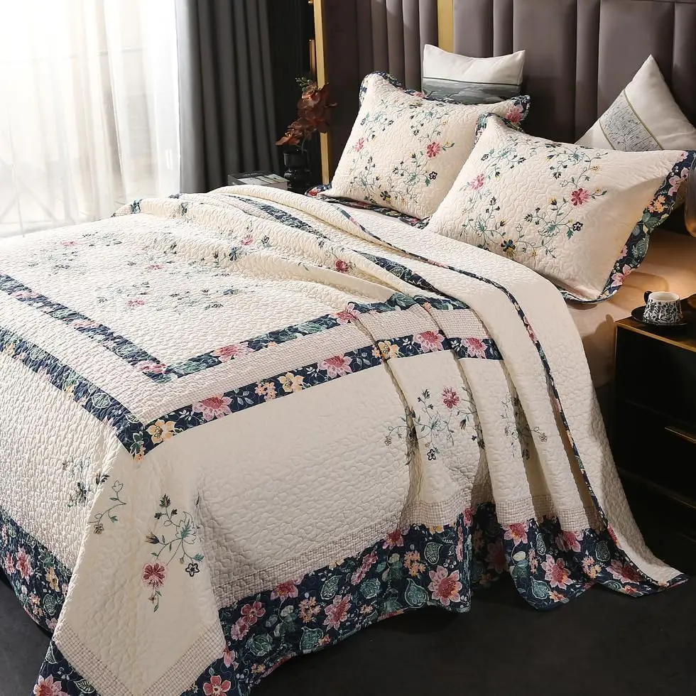 

Quilt Set Floral Leaves 3D Embroidery Pattern 3 PCS Cotton Reversible Quilted Embroidered Decorative Bedspreads Coverlet Set, Li