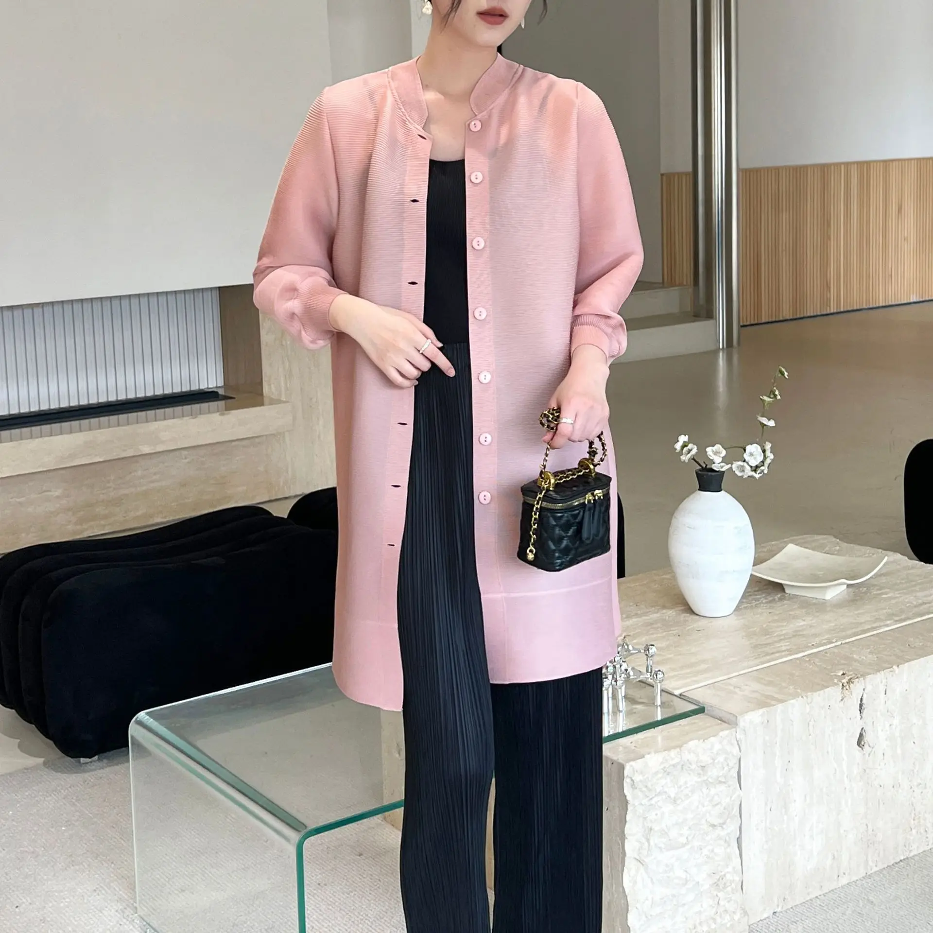 Miyake Fold 2025 Autumn Spring New High End Fold Fashion Casual Style Pleat Long Sleeve Large Loose Pleated Medium Length Coat