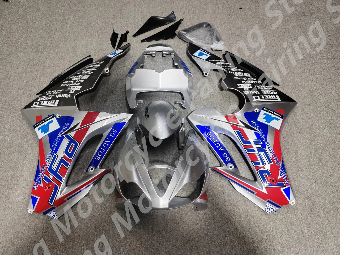 Fairing KIT for Triumph Daytona 675 05 06 07 08 09-12 DAYTONA 675 2005 2008 2012 Injection mold Fairings set silver blue red