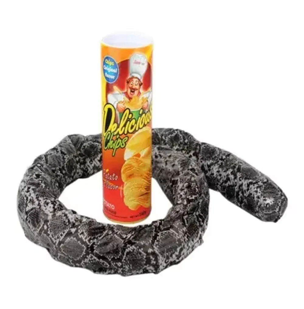 The Potato Chip Snake Stage Magic Tricks Snake Toy April Fool Day Halloween Party Jokes in A Can Gag Gift Scary Fries Fun Toys