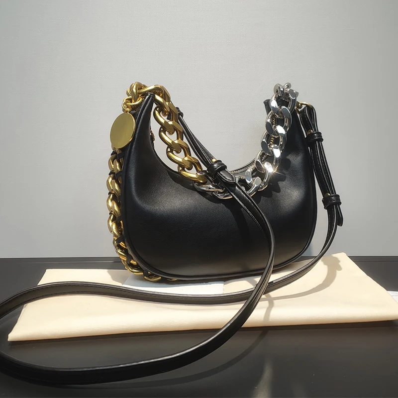 

2025 Fashionable Single Shoulder Handbag Luxury Personalized Women's Bag Large Chain Classic Casual Crossbody Bag Zipper Opening