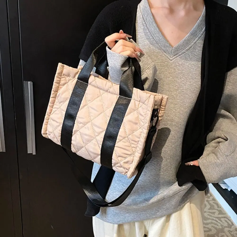 Korean Style Space Cotton Crossbody Bag Rhombus Plaid Large Capacity Korean Shoulder Bag Solid Color Bucket Bag Small Puffer Bag