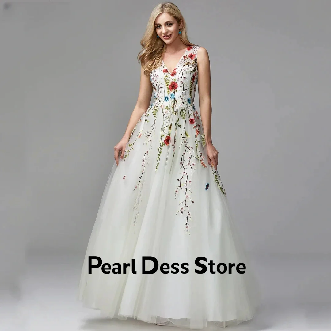 

2024 Sweetheart V-neck Tulle Evening Dress White Flower Formal Occasion Party Dress Vestido De Festa