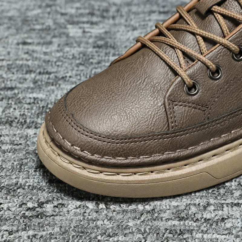 Outono novo homem sapatos de luxo versátil plataforma masculina casual sapato de couro leve antiderrapante tênis elástico tenis masculino mais