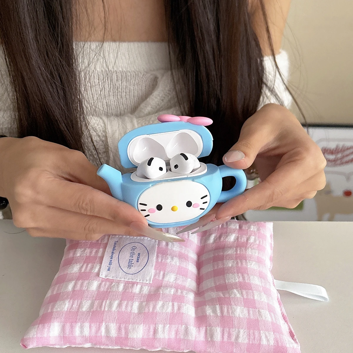 

Cute Cartoon Teapot For Hello Kitty Sanrio Earphone Cover for Airpods 4 3 2 1 Pro Pro2 Girls Silicone Earphone Case