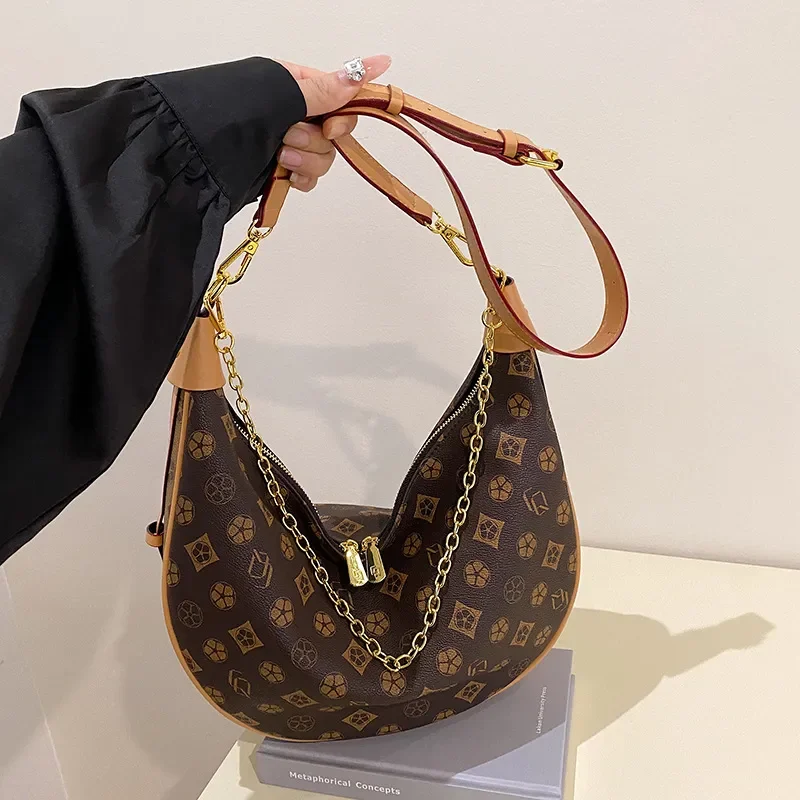 

Бесплатная доставка. Дизайнерская сумка-хобо с узором, цепочкой и регулируемым ремнем. Модная, стильная, универсальная, трендовая женская сумка.