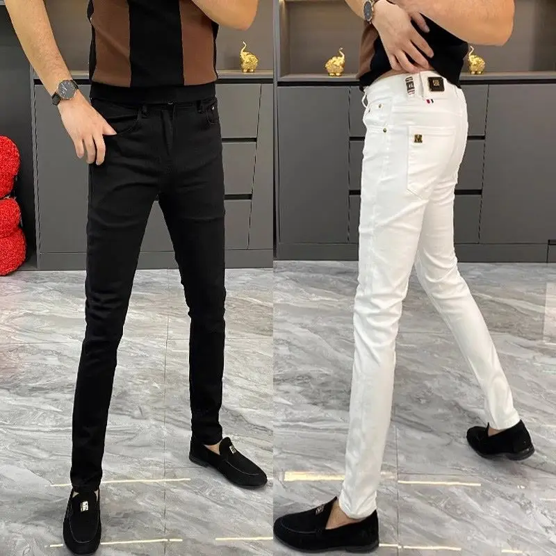 Thumbnail 3 - #74 Elastic Boots Comparison Guide