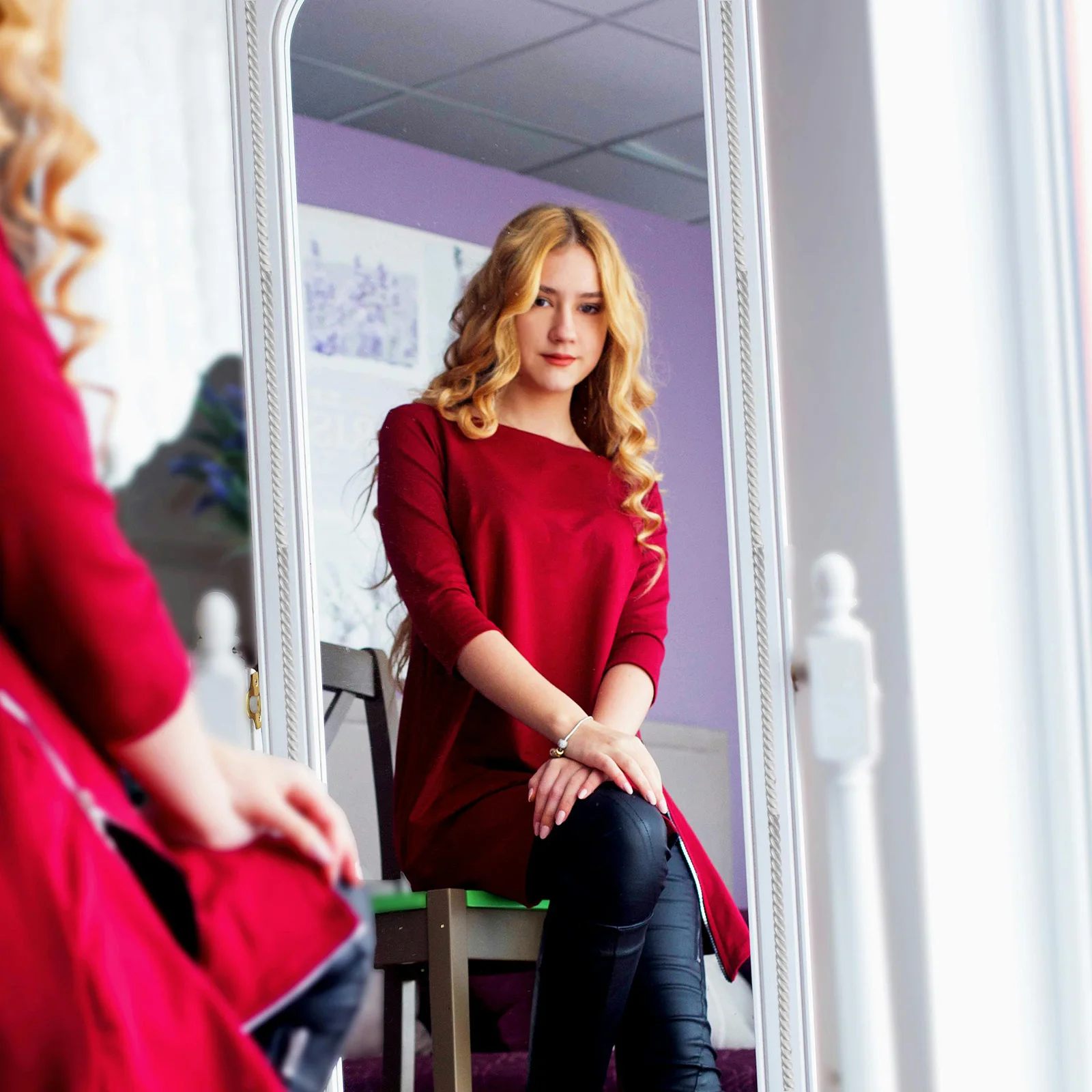 

1 Roll Pu Flexible Trim Molding Splashproof Self Adhesive Edge For Mirror Wall Ceiling Tile Cabinet Bendable Molding Strip