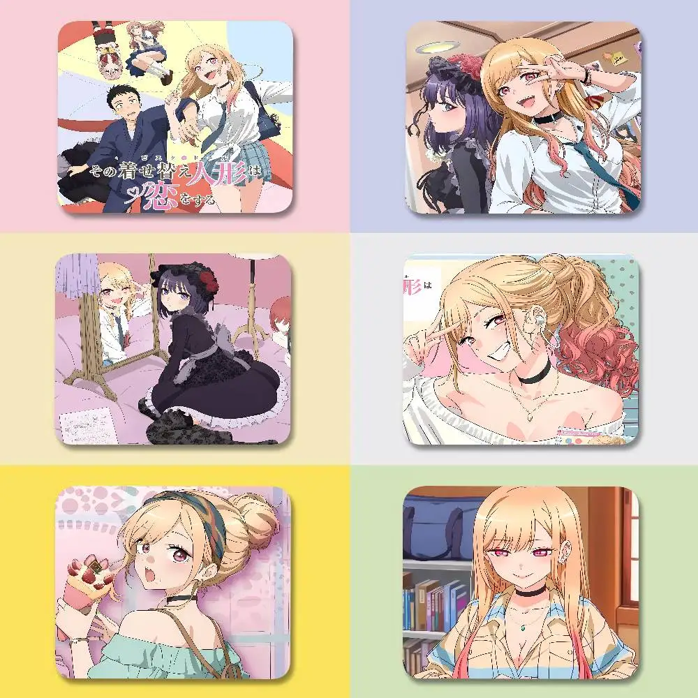 My D-Dress Up Darling Anime Mini-Mauspad, Büro-Mauspad, klein, mit genähtem Rand, rutschfeste Gummibasis für Heimcomputer